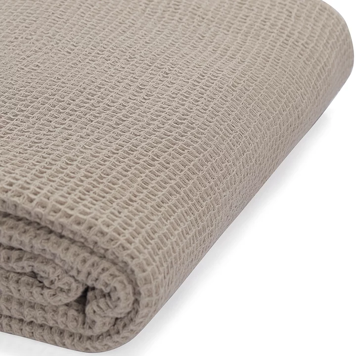 Покрывало вафельное из хлопка Essential 230X250 CM серо-бежевого цвета Tkano — изображение 8
