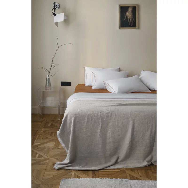 Простыня из сатина Meditation Caramel 240X270 CM Tkano — изображение 7